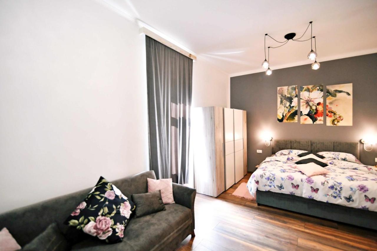 Apartment Carissima-Direct On Sea, Lovran-Opatija 외부 사진