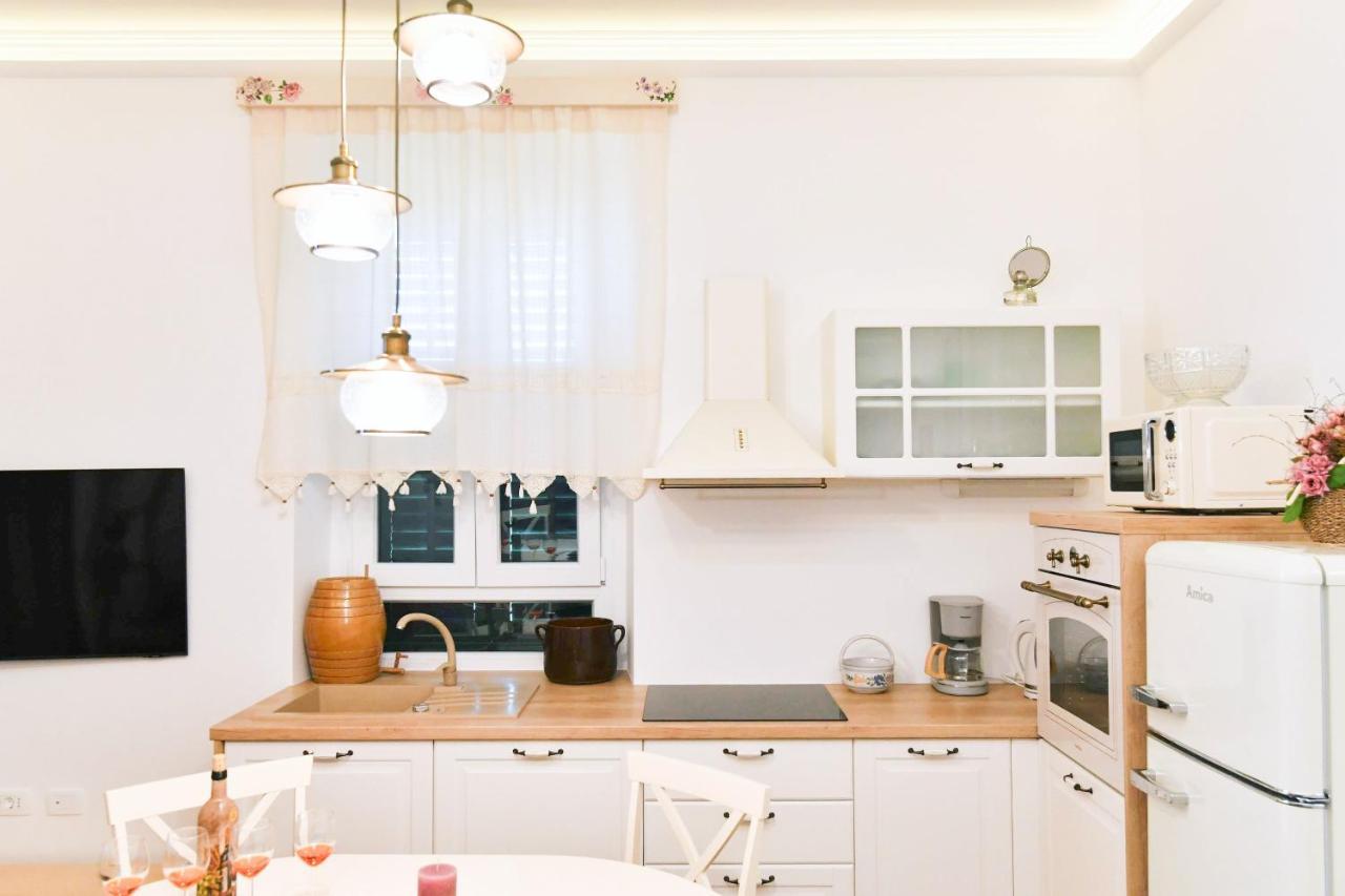 Apartment Carissima-Direct On Sea, Lovran-Opatija 외부 사진