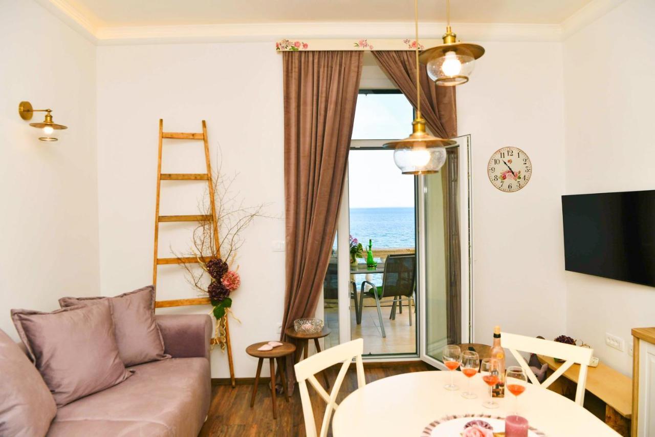 Apartment Carissima-Direct On Sea, Lovran-Opatija 외부 사진