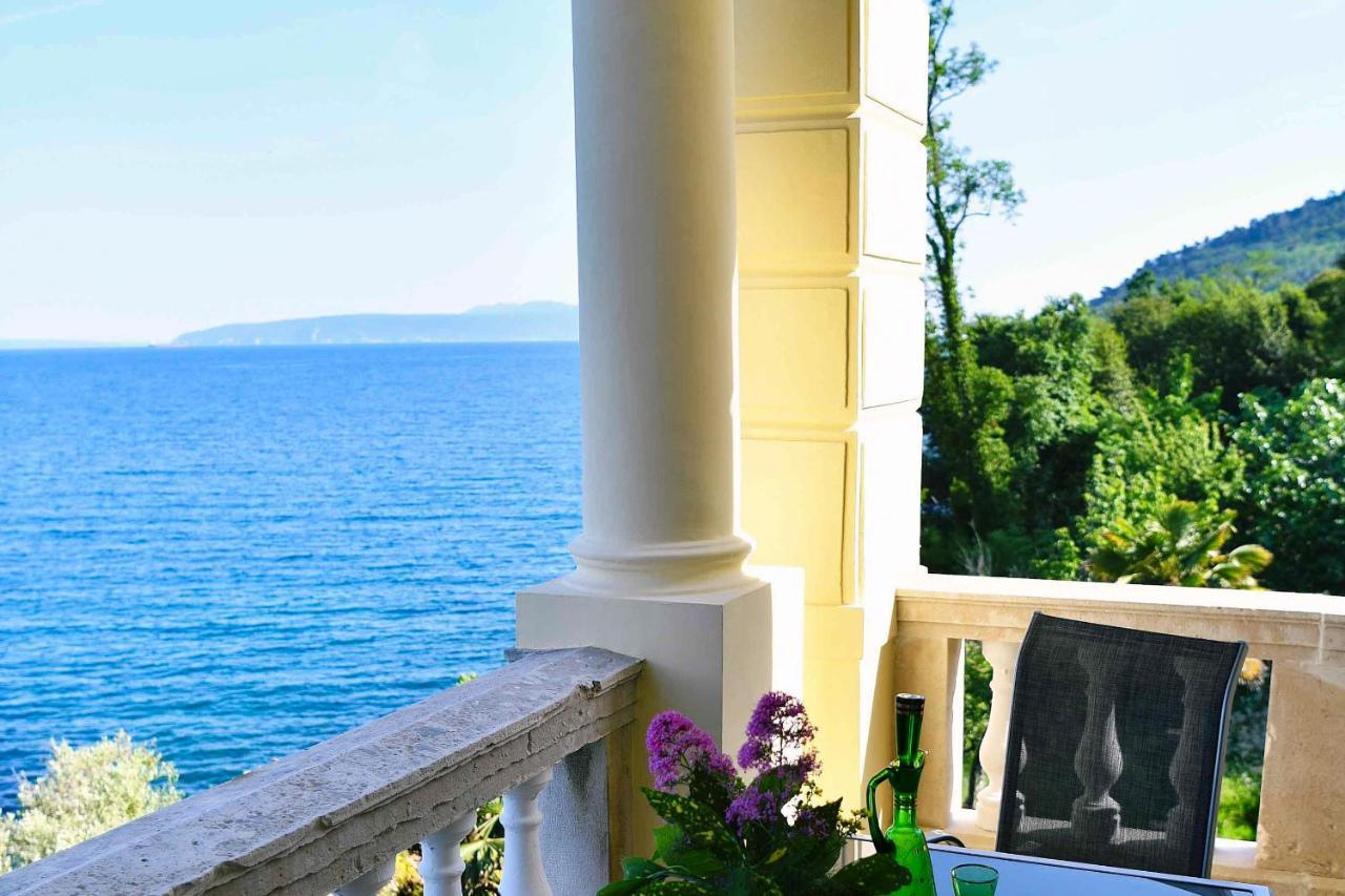 Apartment Carissima-Direct On Sea, Lovran-Opatija 외부 사진