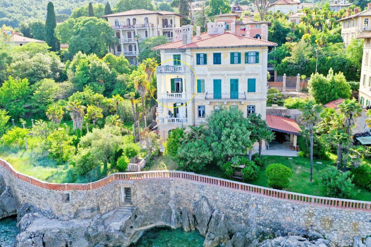 Apartment Carissima-Direct On Sea, Lovran-Opatija 외부 사진
